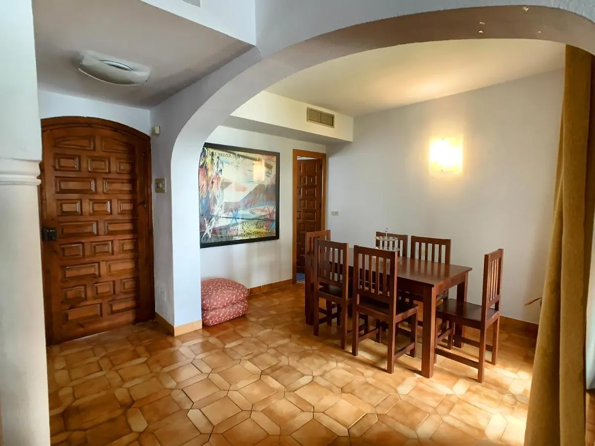 Apartamentos Perla Marina Nerja Spagna